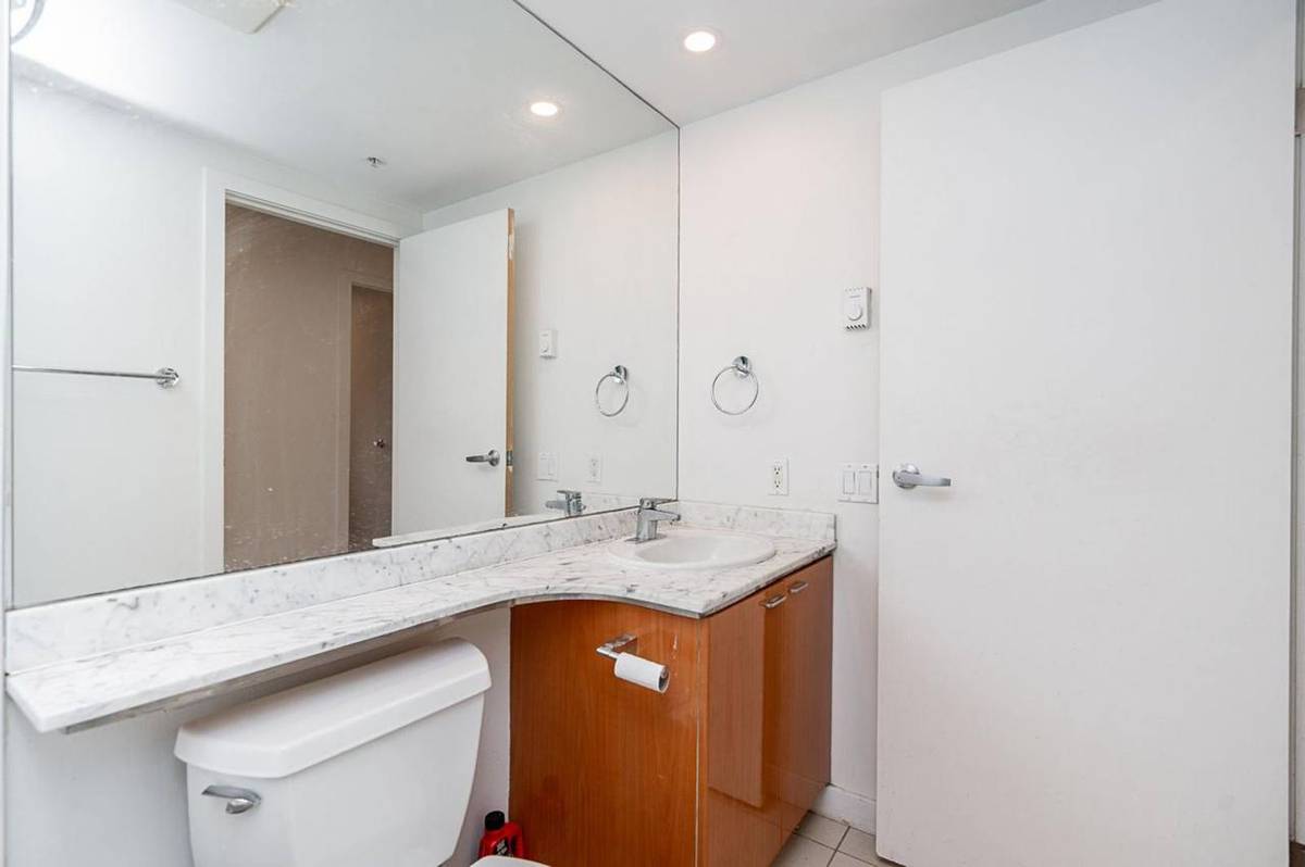 3500 CAD in Vancouver — photo 18