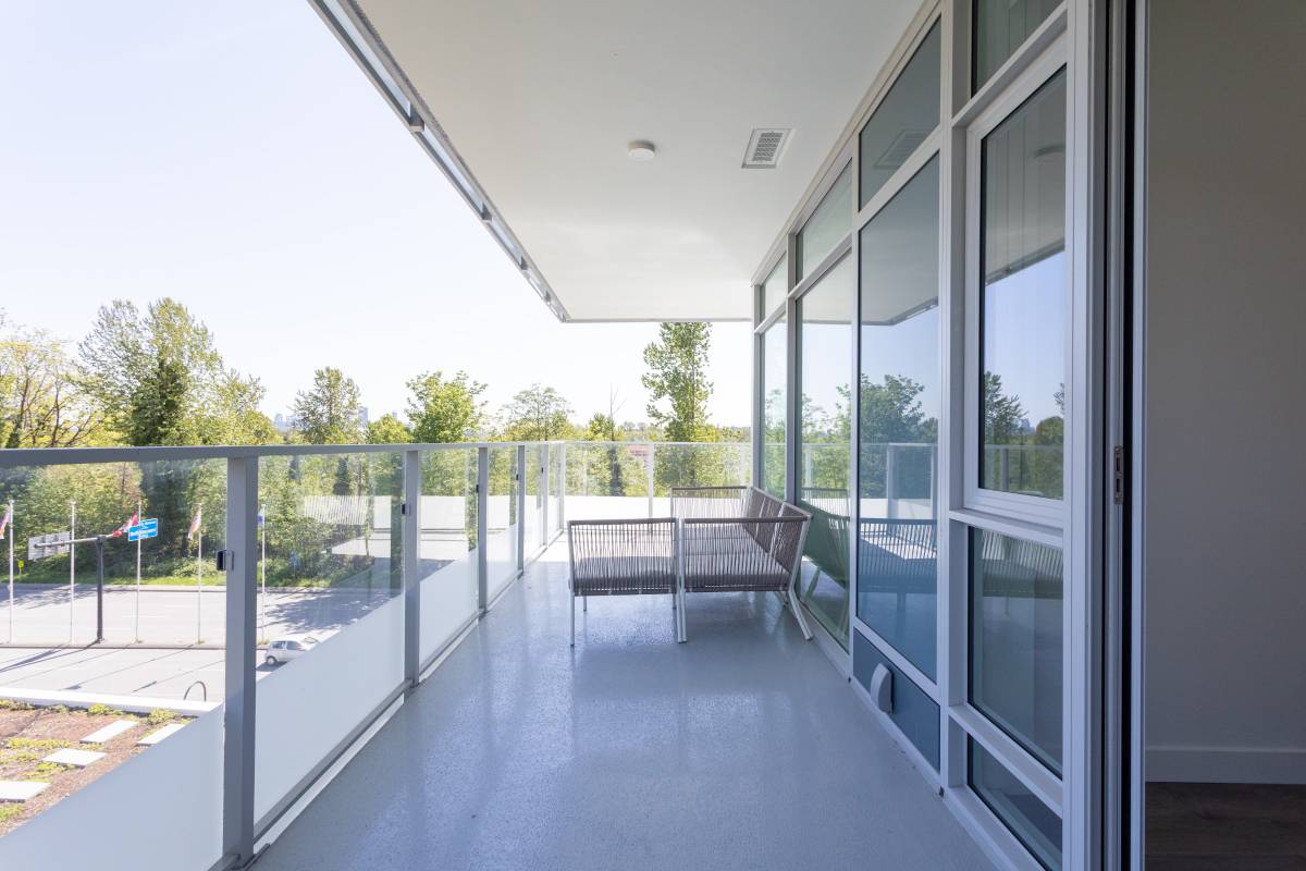3900 CAD in West Vancouver