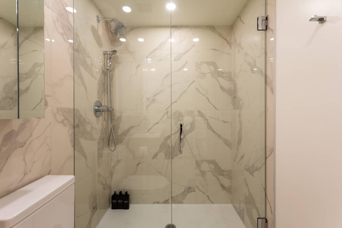 3700 CAD in West Vancouver — photo 18