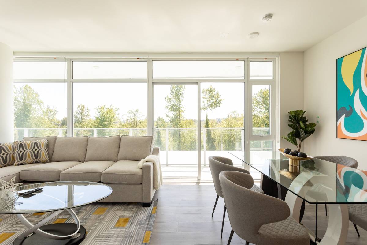 3900 CAD in West Vancouver — photo 3