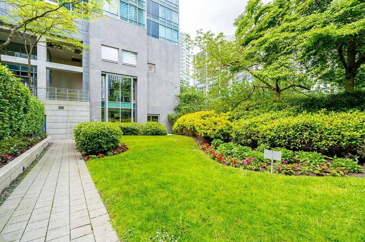 3500 CAD in Vancouver — photo 4