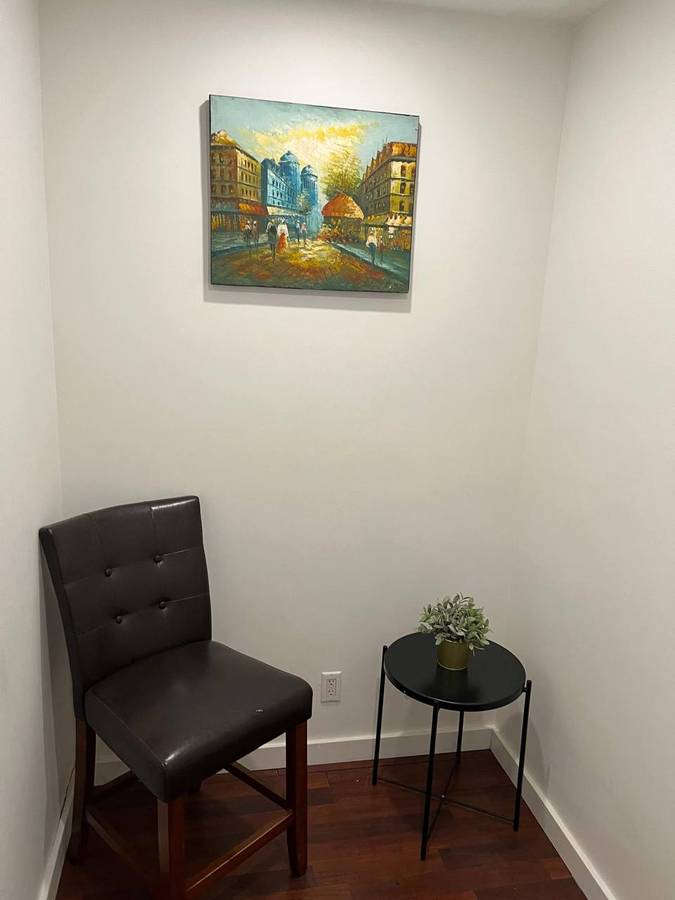 3500 CAD in Vancouver — photo 10