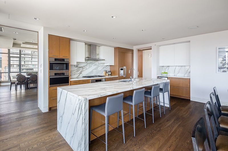 Vancouver Apartment for rent - 3 Bedrooms — photo 3