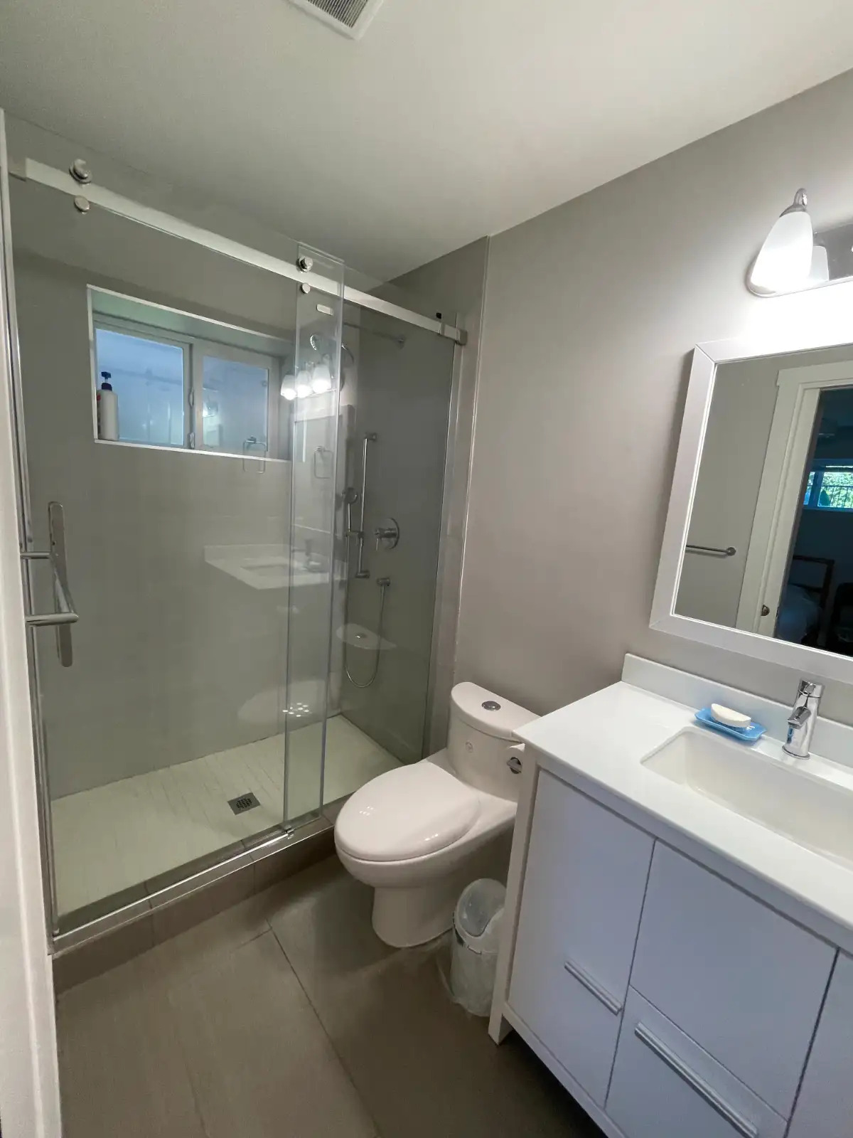 Dunbar, Vancouver | 3BR/2BA Suite | Near UBC — photo 5