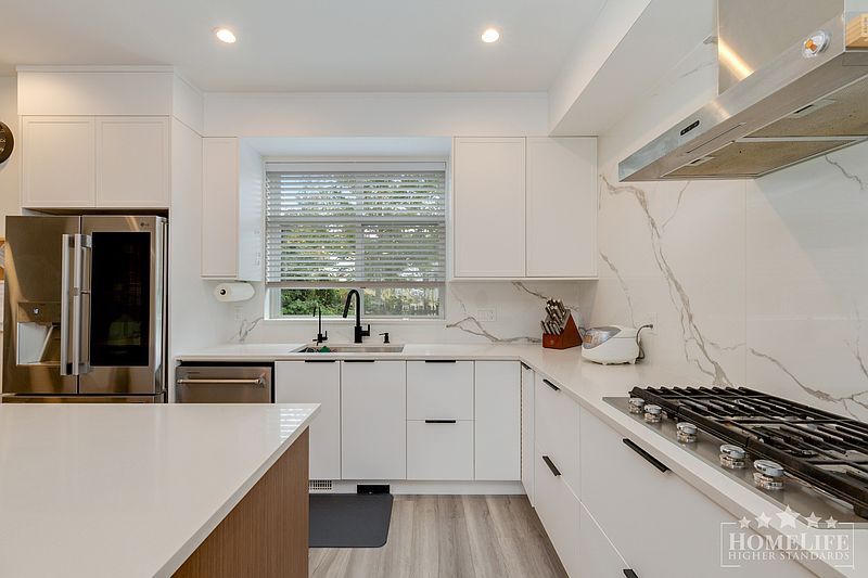 Surrey Townhouse for rent - 3 Bedrooms — photo 5