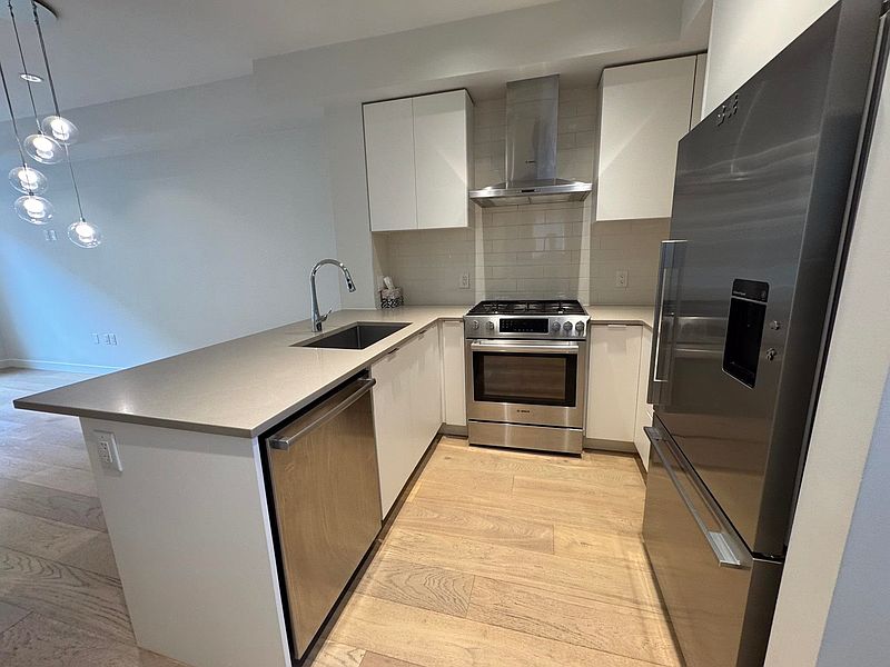 Vancouver Townhouse for rent - 3 Bedrooms — photo 5