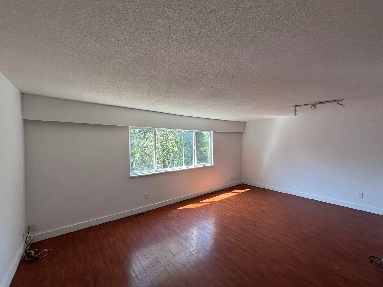 612 Godwin Court, Coquitlam | 3BR/3BA Renovated Duplex — photo 5