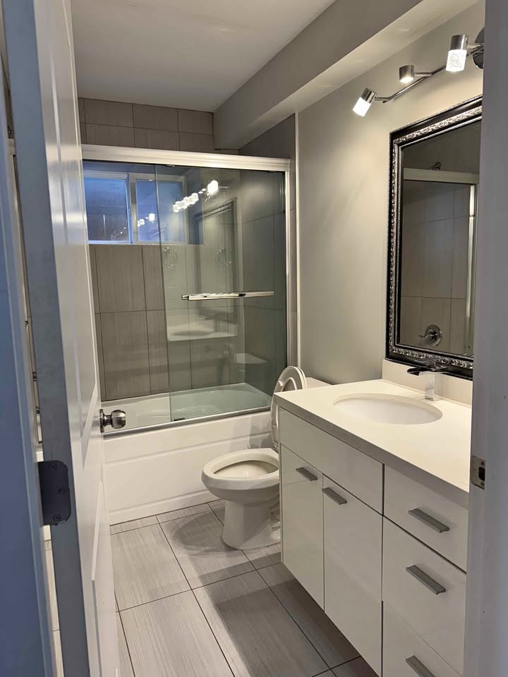 Charming 2 Bed 1 Bath Basement Suite for Rent in Port Coquitlam
