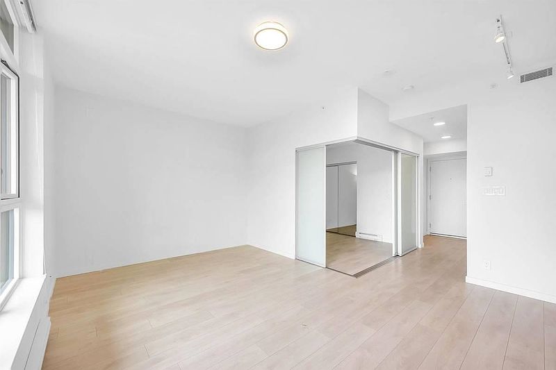 Coquitlam Condominimum for rent - 1 Bedroom — photo 5