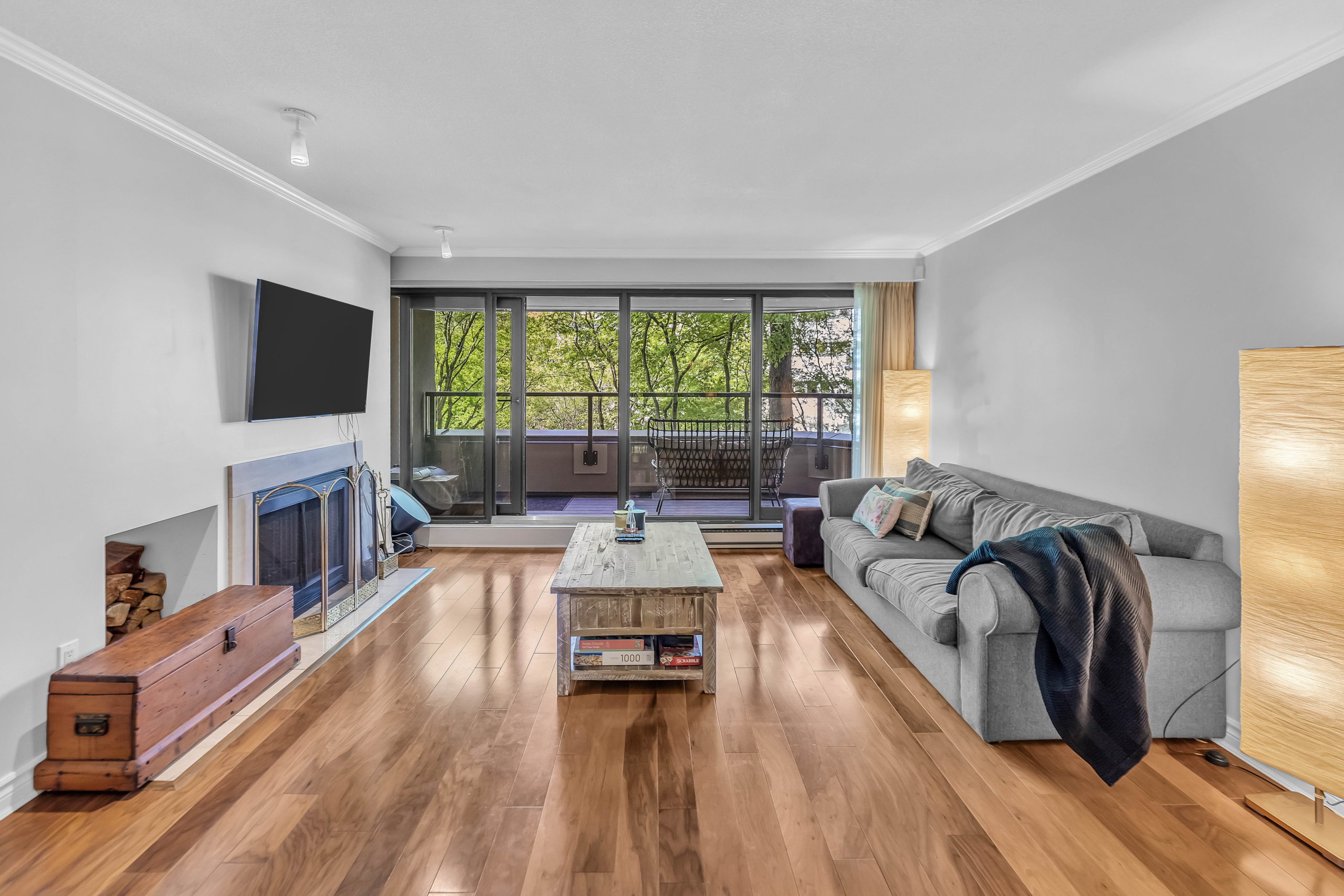 3000 CAD in Vancouver — photo 4