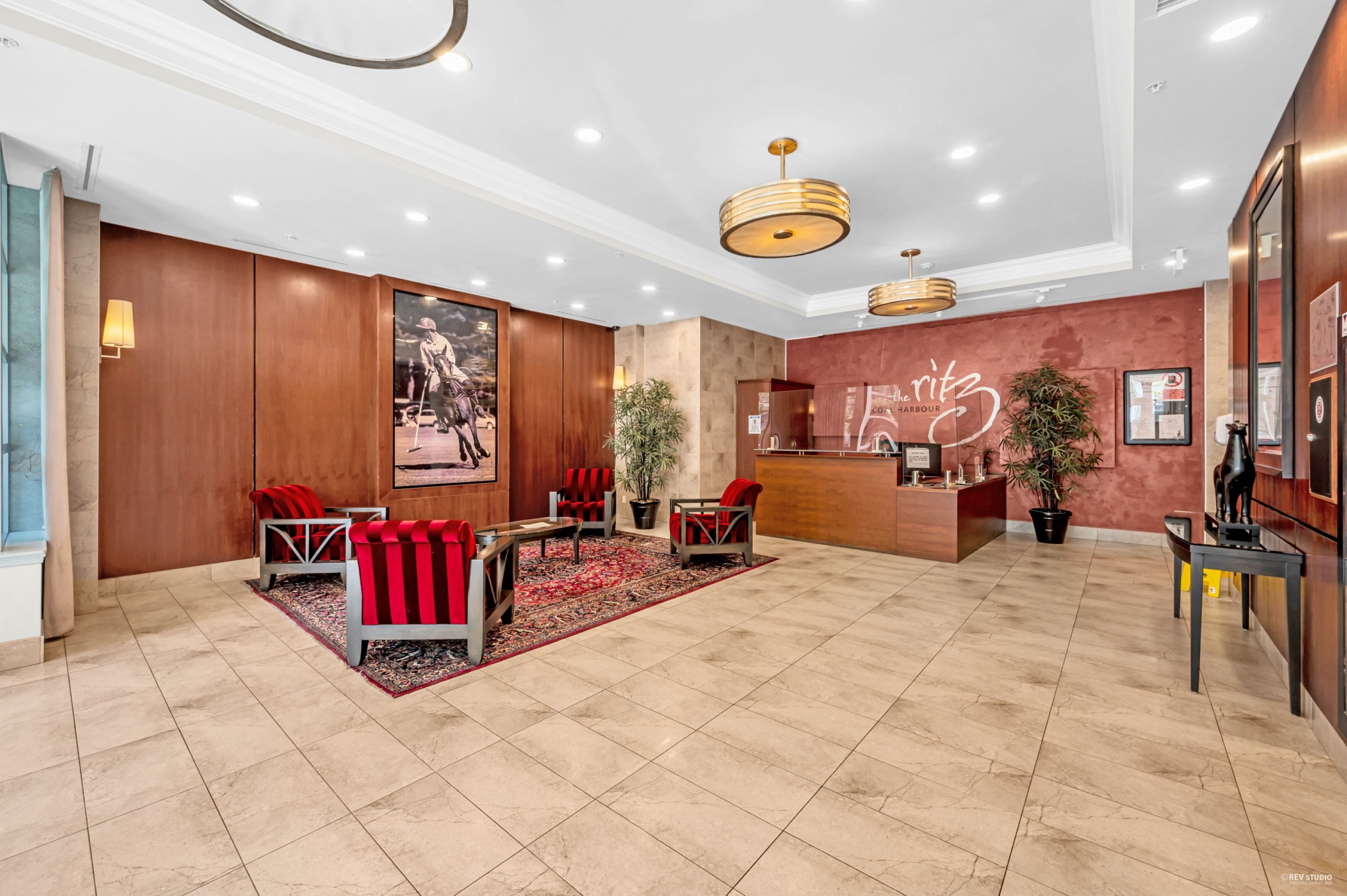 6300 CAD in Vancouver — photo 31