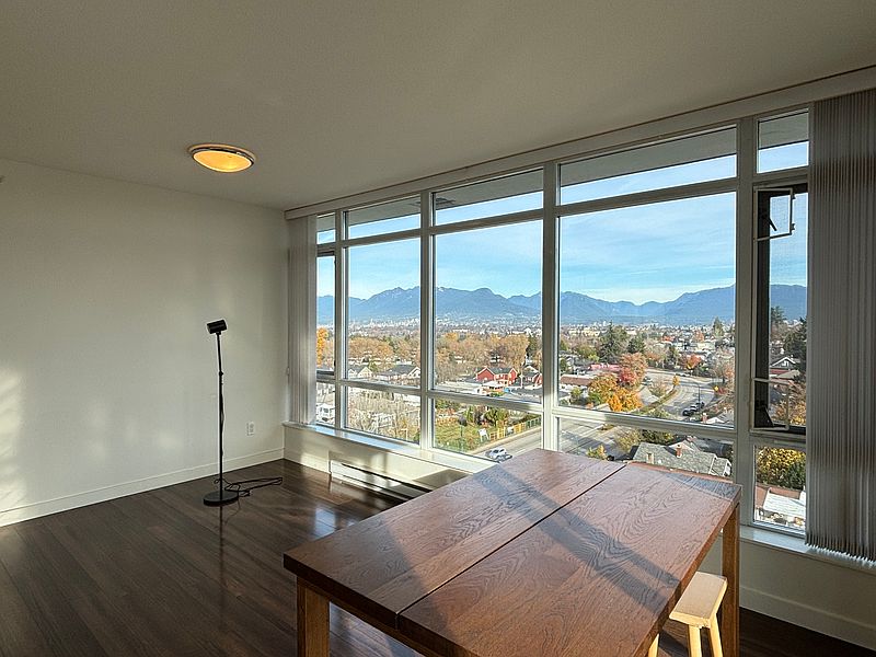 Vancouver Apartment for rent - 2 Bedrooms — photo 3