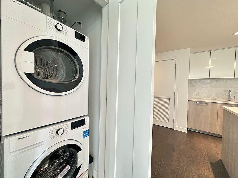 Richmond Condominimum for rent - 2 Bedrooms — photo 8