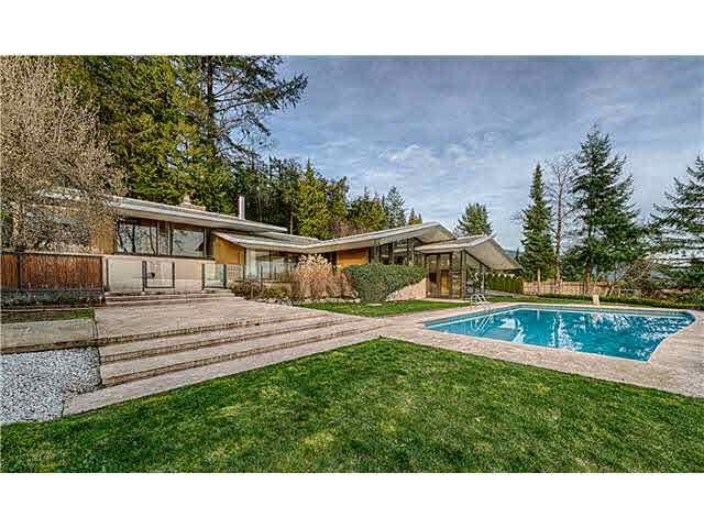 11500 CAD in West Vancouver