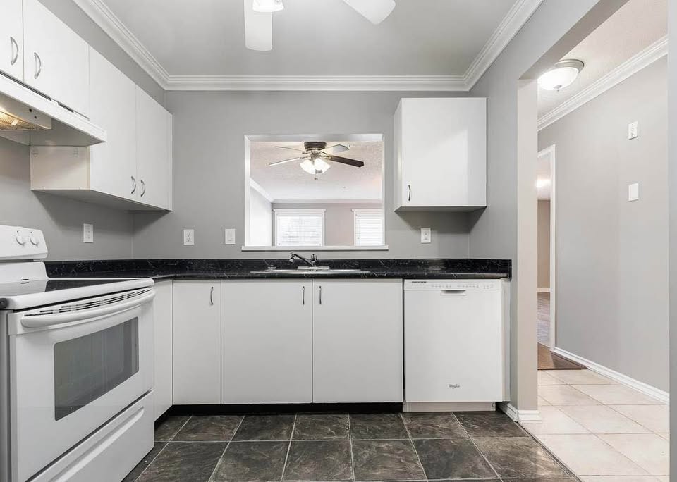 2 Bed, 2 Bath Apartment in Mission for Rent — photo 10