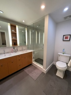 1168 Richards St, Vancouver | 1BR+Den/2BA Furnished Townhouse — photo 8