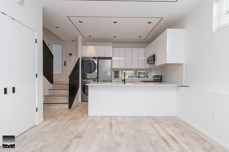 Vancouver House for rent - 2 Bedrooms — photo 7