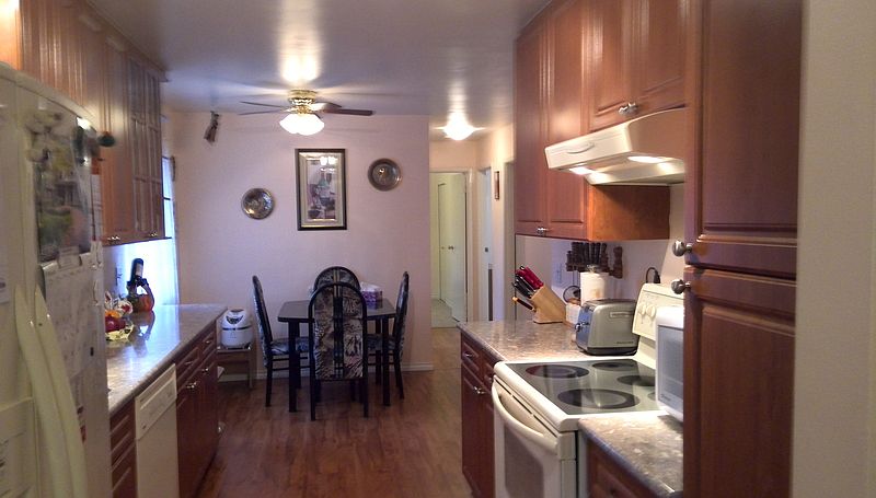 Richmond House for rent - 3 Bedrooms — photo 3