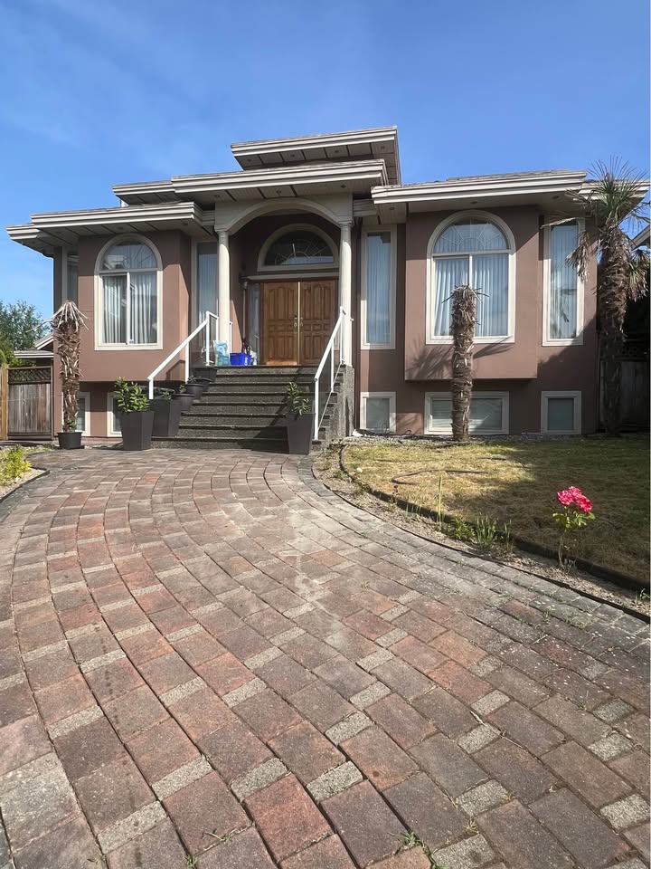 Charming 3-Bedroom House for Rent in Burnaby — photo 4