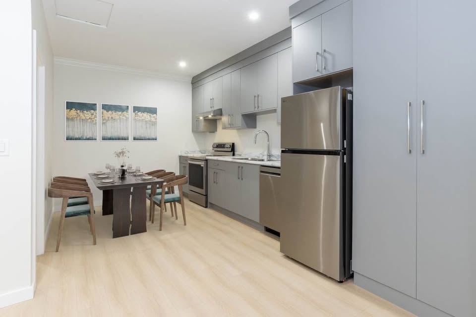 Stylish 1 Bed Suite in New Westminster — photo 4