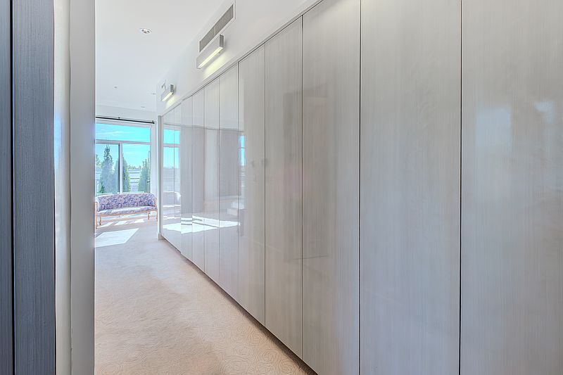 Vancouver Apartment for rent - 4 Bedrooms — photo 17