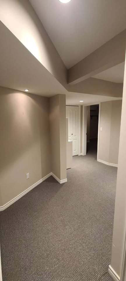 Charming 2 Bed 1 Bath Apartment in Surrey — photo 10