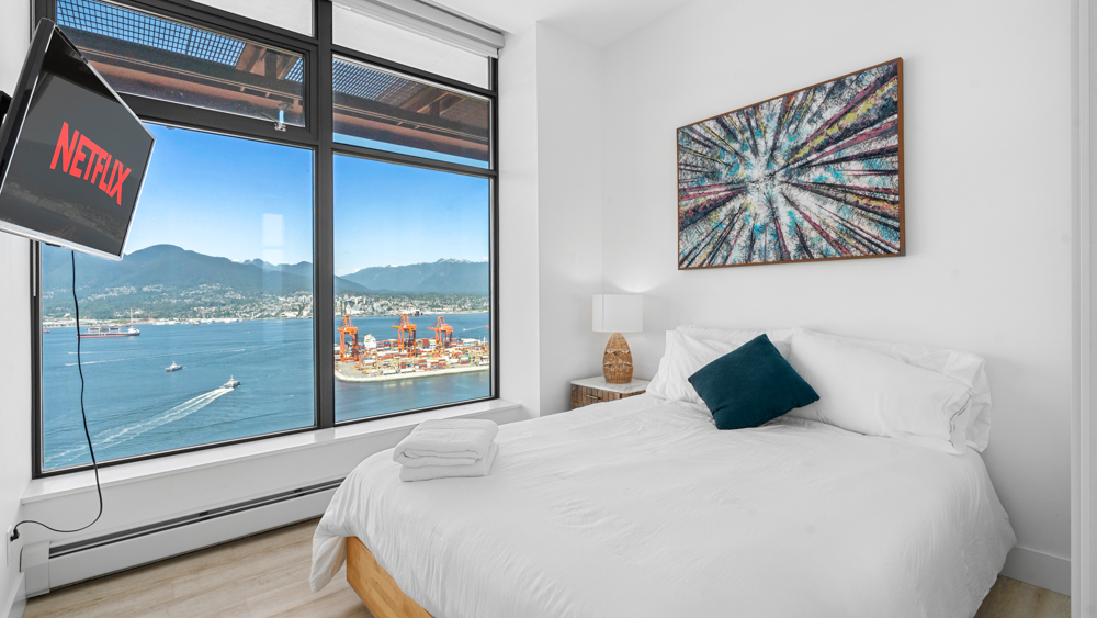 8000 CAD in Vancouver — photo 9