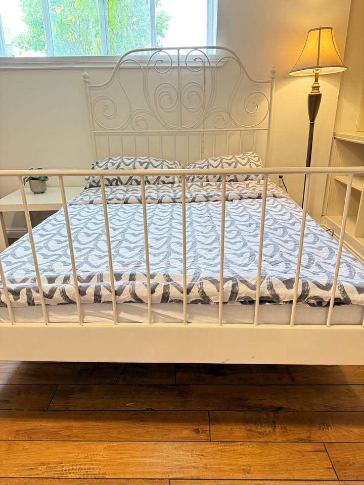 Cozy Private Room for Rent in Vancouver — photo 13