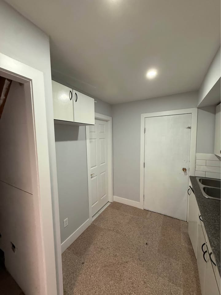 Charming 1 Bed Apartment in Abbotsford — photo 4