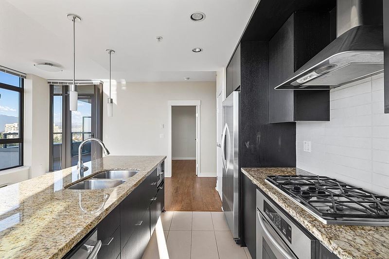 Burnaby Condominimum for rent - 2 Bedrooms — photo 7