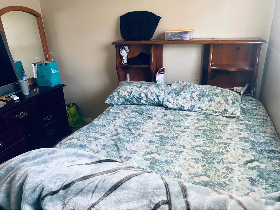 Private Room for Rent in Surrey - CA$700/Month — photo 5