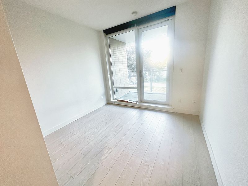 Richmond Townhouse for rent - 2 Bedrooms — photo 32