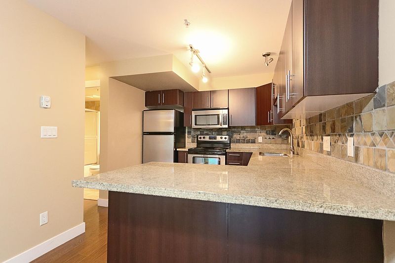 Burnaby Townhouse for rent - 1 Bedroom — photo 5