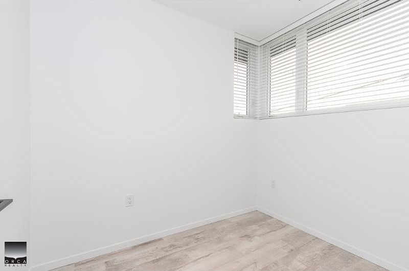 Vancouver House for rent - 2 Bedrooms — photo 14