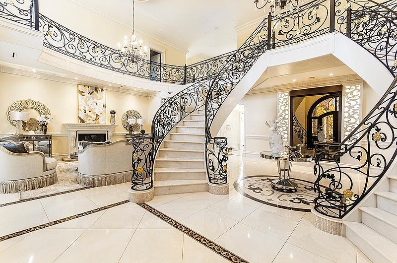 Surrey House for rent - 5 Bedrooms — photo 2