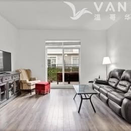Cozy 1 Bed Townhouse for Rent in Surrey in Surrey