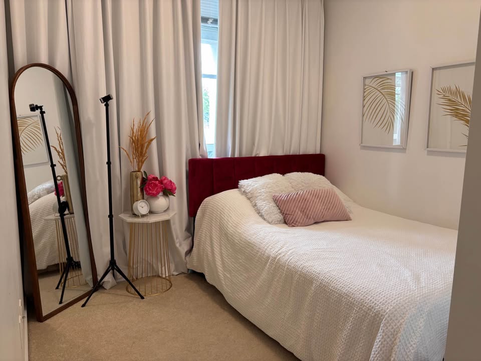 Modern 2 Bed Apartment for Rent in Surrey — photo 7