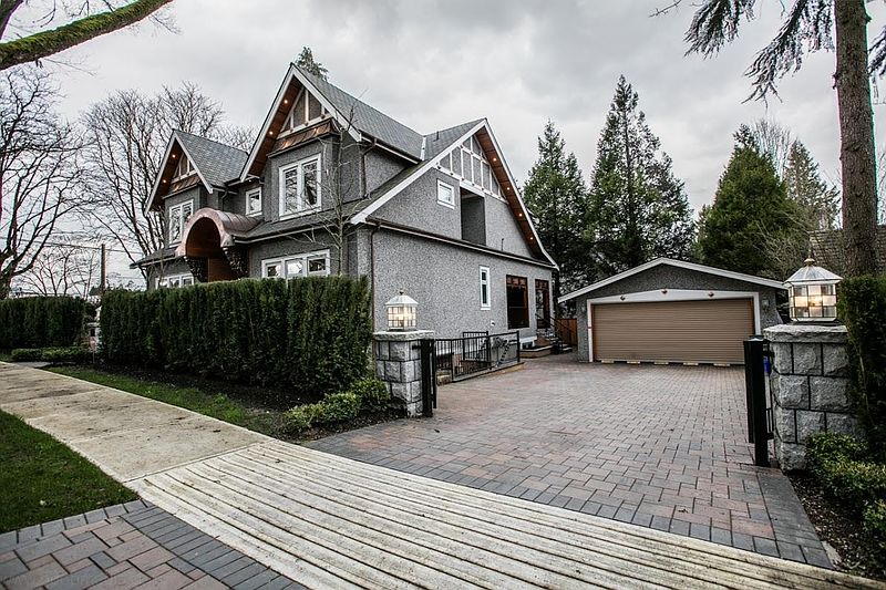 Vancouver House for rent - 6 Bedrooms — photo 38