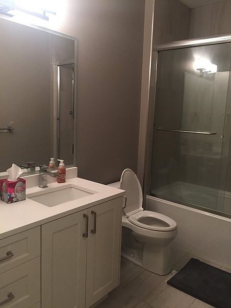 Burnaby House for rent - 1 Bedroom — photo 2
