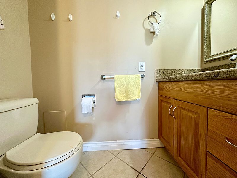 Burnaby Condominimum for rent - 2 Bedrooms — photo 11