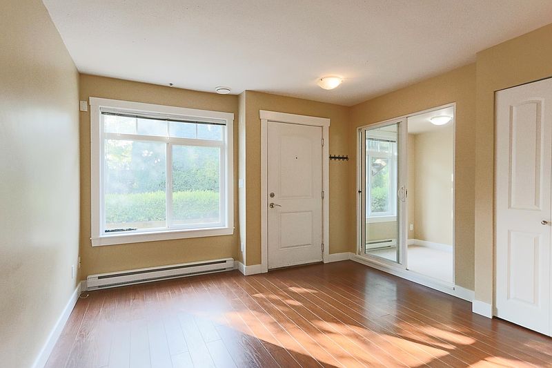 Burnaby Townhouse for rent - 1 Bedroom — photo 12