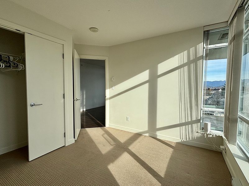 Vancouver Apartment for rent - 2 Bedrooms — photo 8