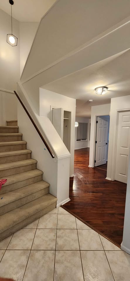 Spacious 2 Bed Townhouse for Rent in Surrey — photo 5