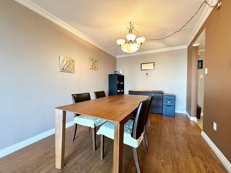 Burnaby Condominimum for rent - 2 Bedrooms — photo 4
