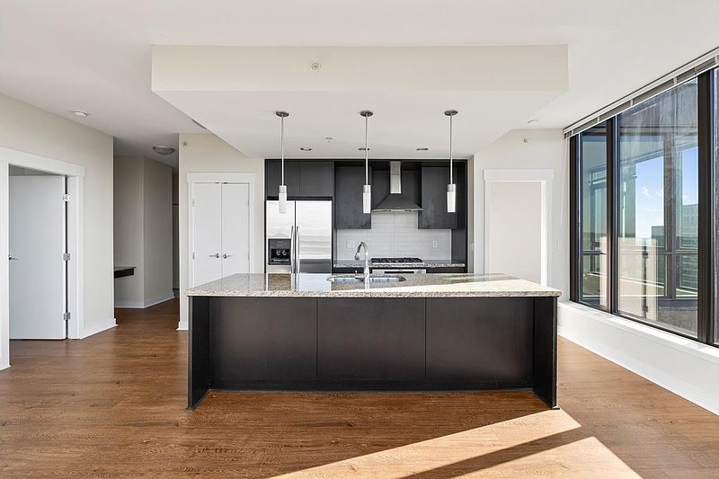 Burnaby Condominimum for rent - 2 Bedrooms — photo 4