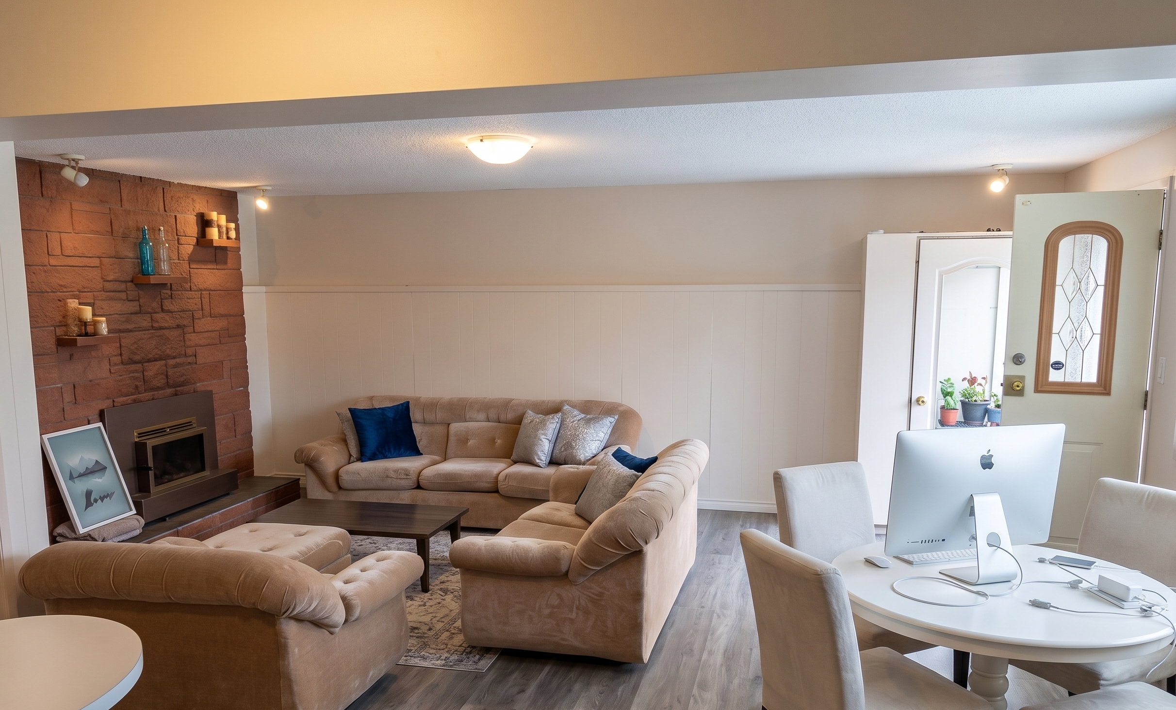 Blueridge, North Vancouver | 3BR/2BA Suite | Near CapU — photo 5
