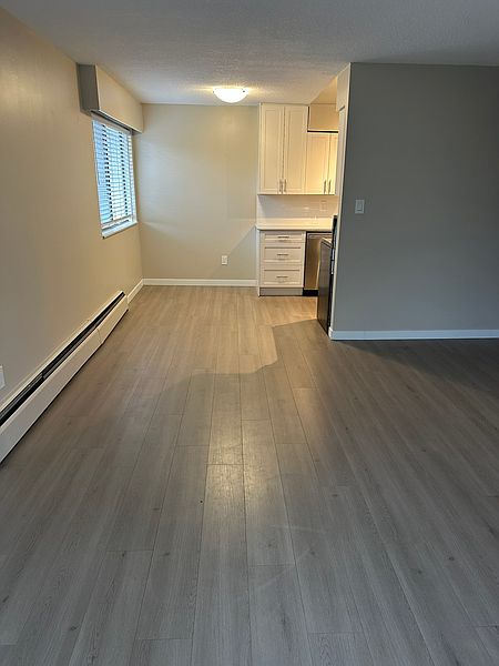 Burnaby Apartment for rent - 1 Bedroom — photo 16