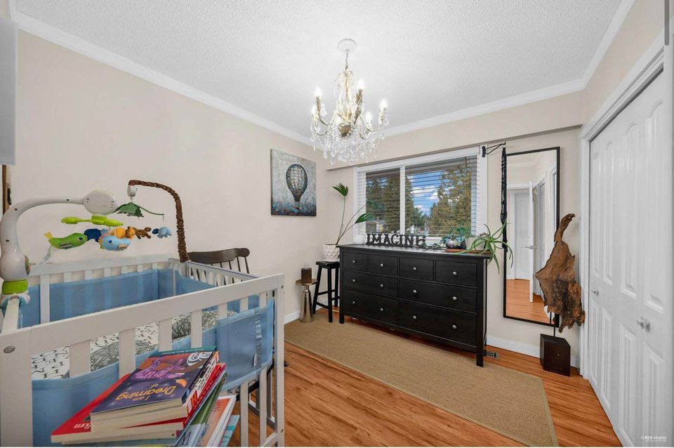 3100 CAD in Coquitlam — photo 8