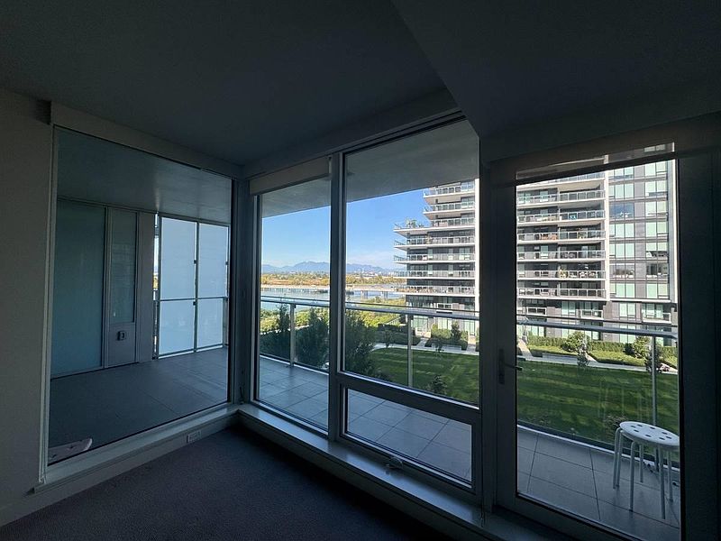 Richmond Condominimum for rent - 1 Bedroom — photo 2
