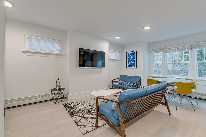 Vancouver Condominimum for rent - 3 Bedrooms — photo 10